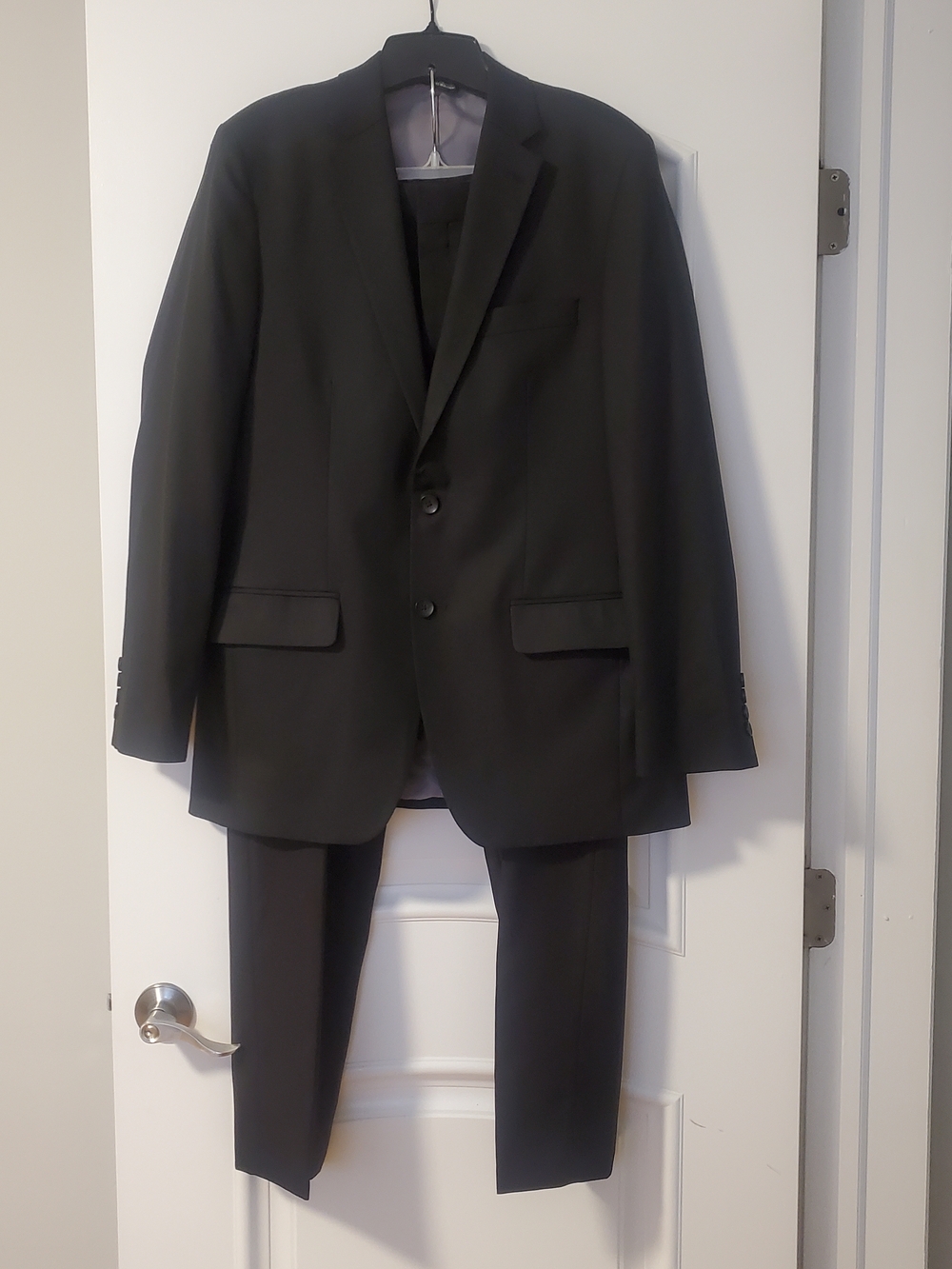 Haggar Men's Black Two-Piece Suit - Classic Tailored Look